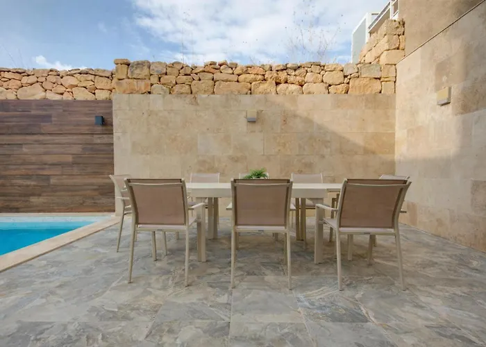 A 3br Designer With Private Pool & Terrace By 360 Estates * San Pawl il-Baħar