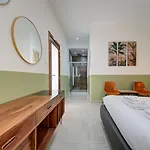 A 3br Designer With Private Pool & Terrace By 360 Estates Villa