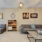 A 3br Designer With Private Pool & Terrace By 360 Estates *