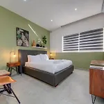 וילה A 3br Designer With Private Pool & Terrace By 360 Estates סיינט פול ביי
