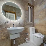 A 3br Designer With Private Pool & Terrace By 360 Estates