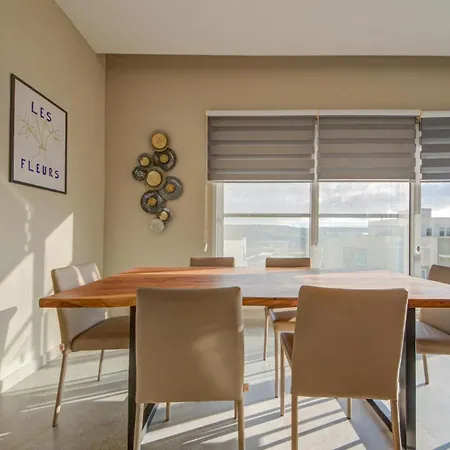 A 3br Designer With Private Pool & Terrace By 360 Estates Villa *