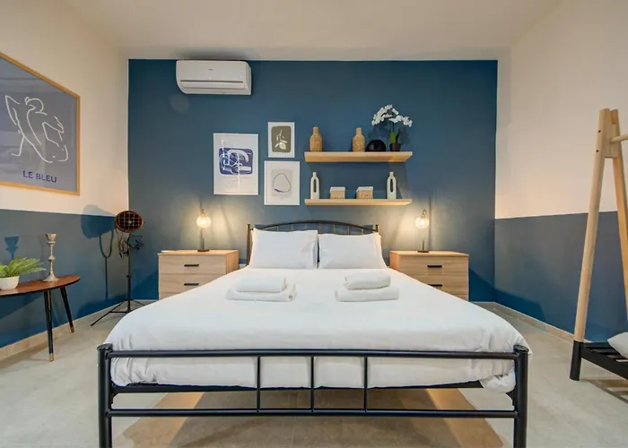 A 3br Designer With Private Pool & Terrace By 360 Estates