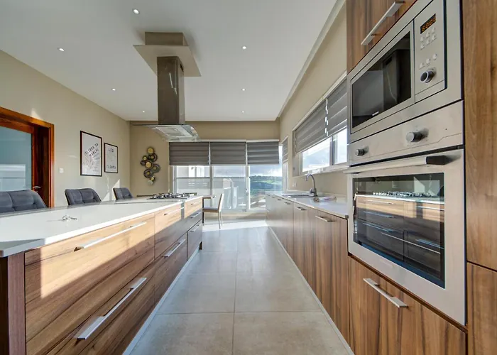 Vilă A 3br Designer With Private Pool & Terrace By 360 Estates *