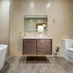 A 3br Designer With Private Pool & Terrace By 360 Estates ヴィラ *